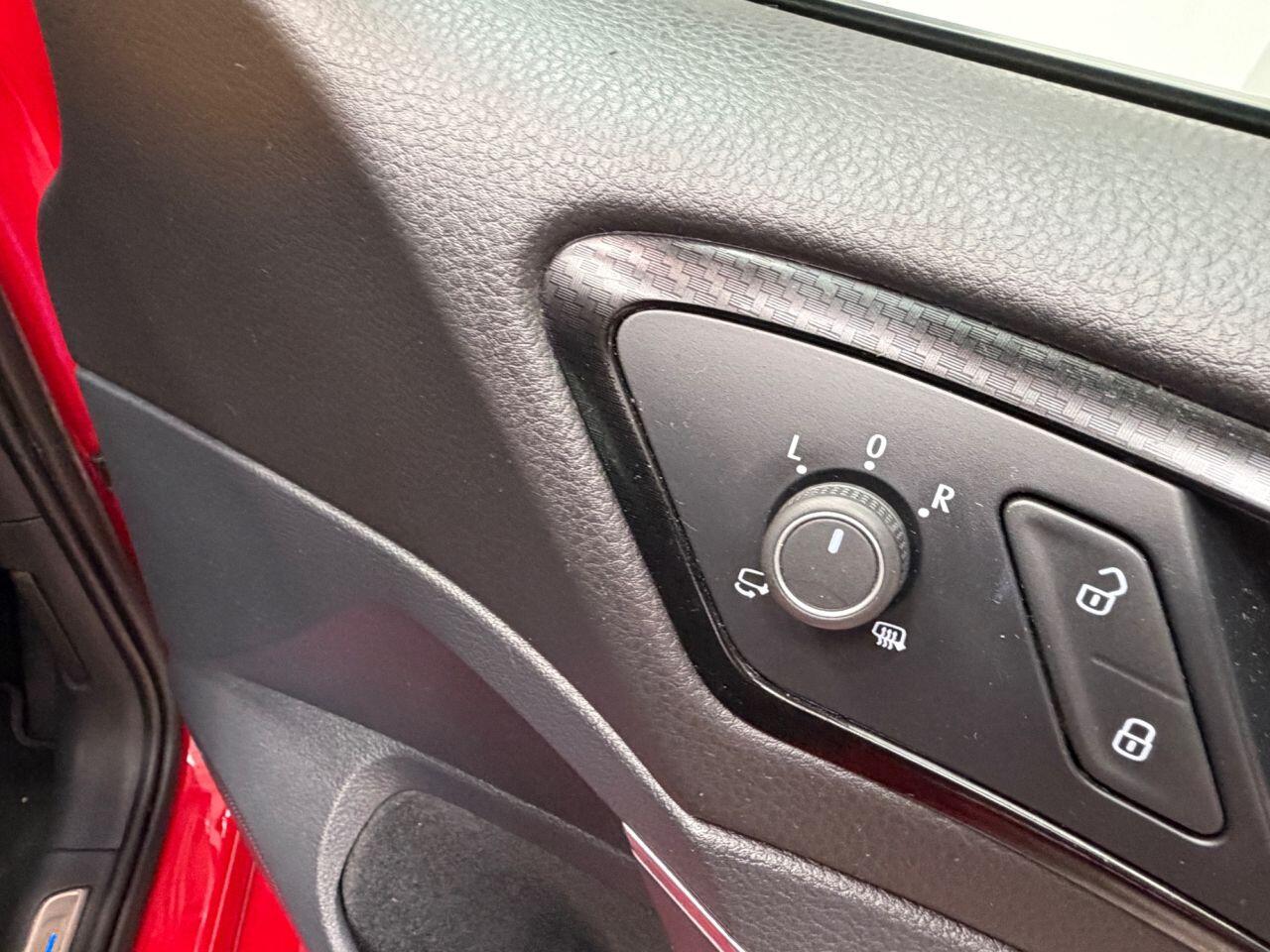 Volkswagen Golf view 24