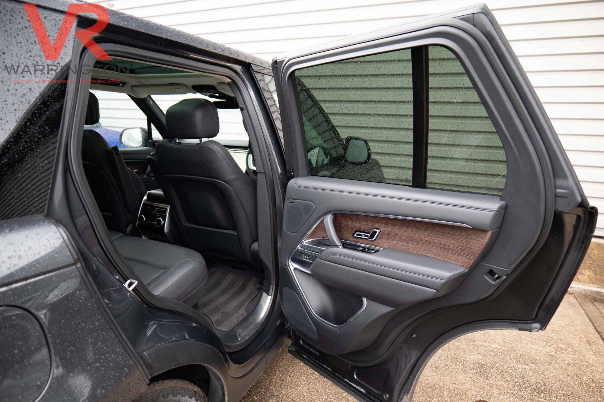 Land Rover Range Rover view 38