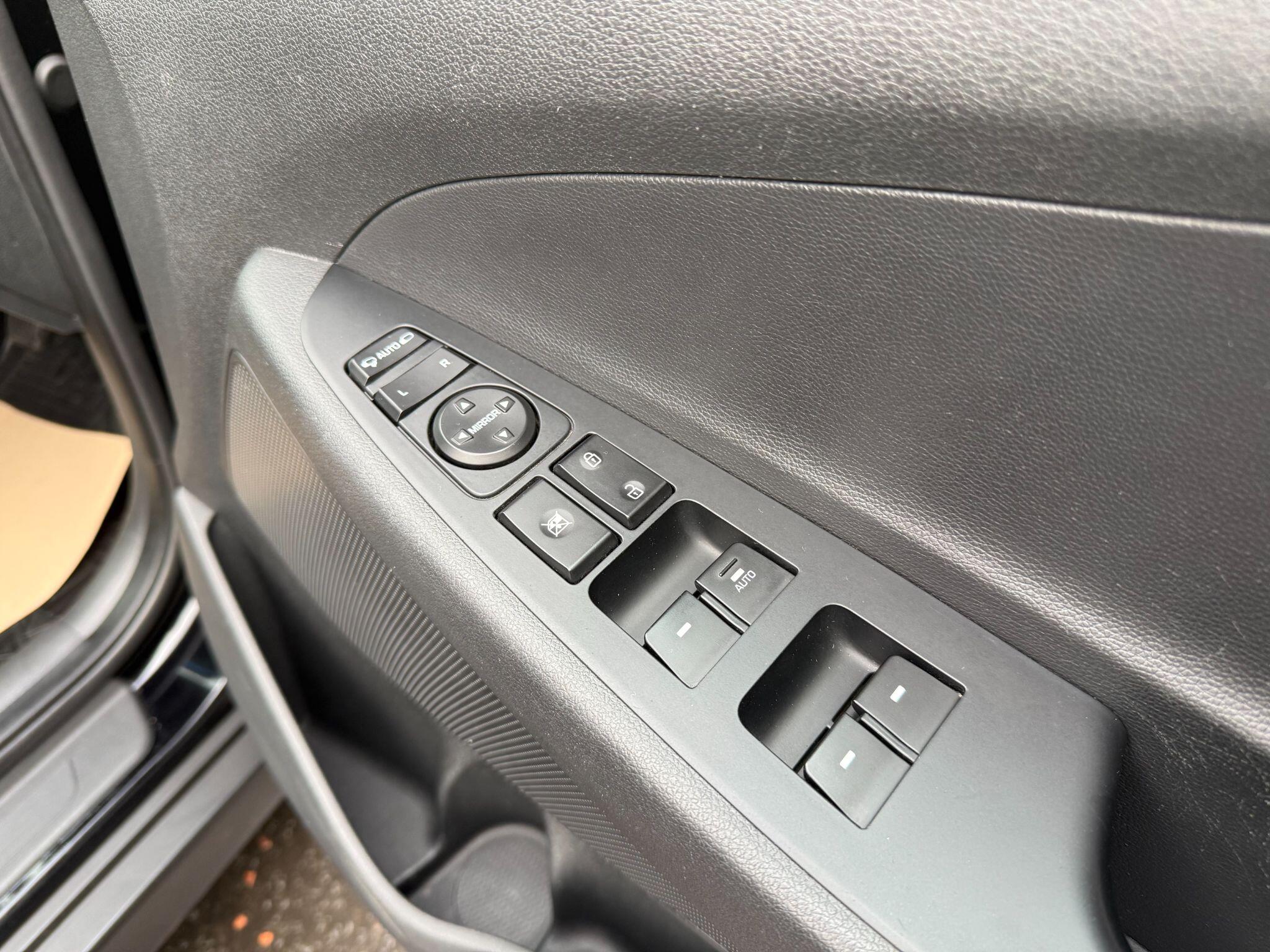 Hyundai Tucson view 38