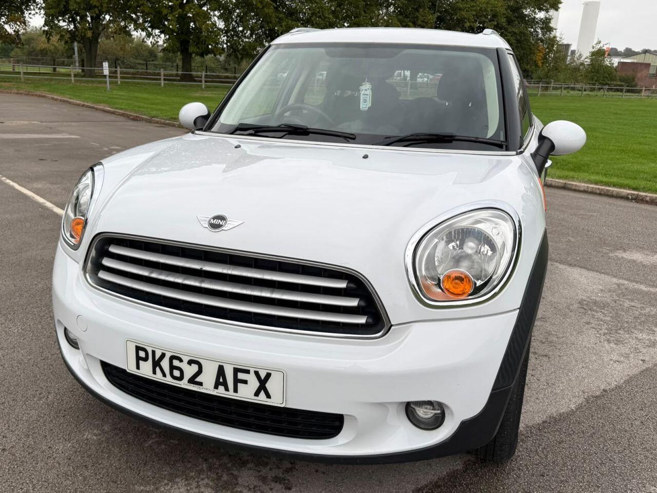 Mini Countryman view 59