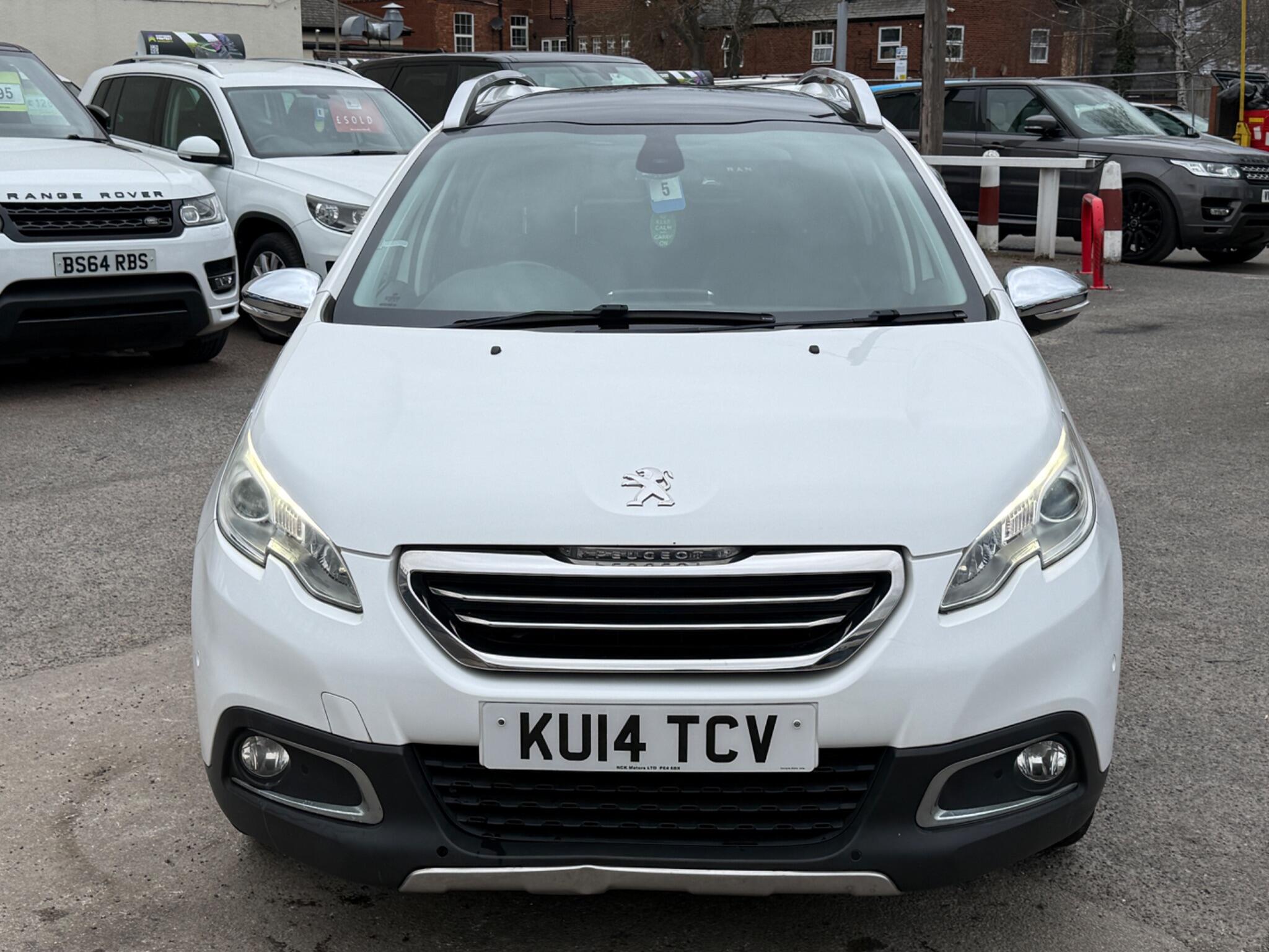 Peugeot 2008 - Image 9