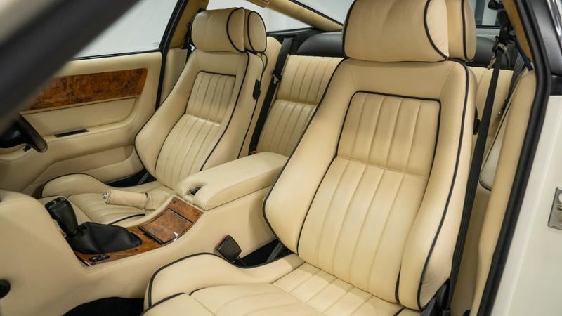 Aston Martin Vantage view 20