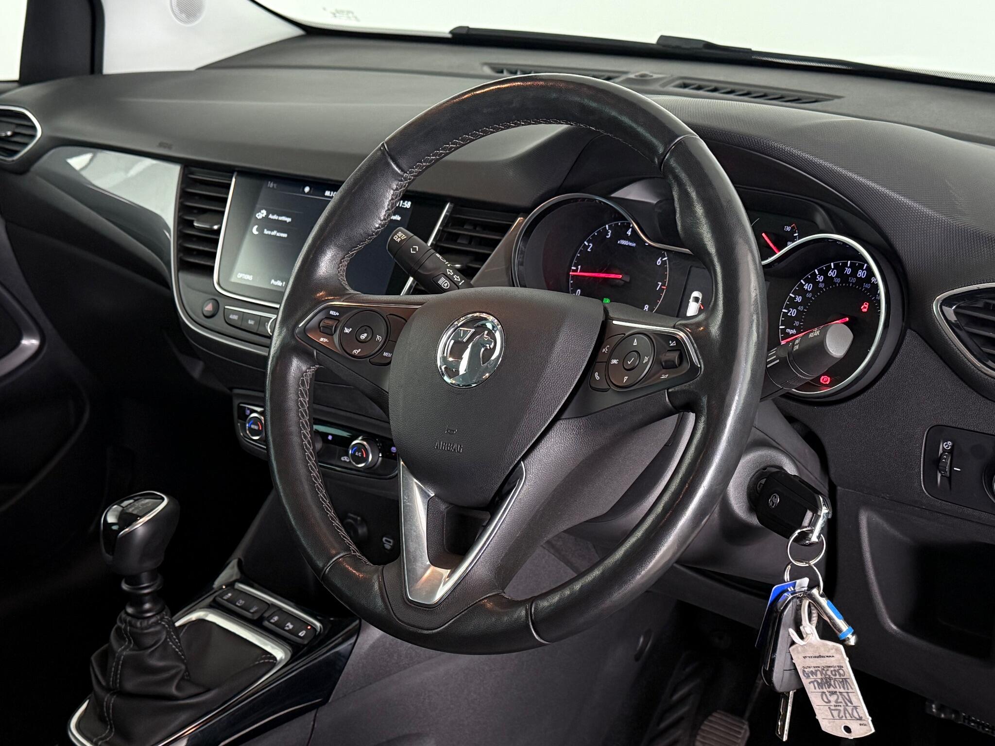 Vauxhall Crossland view 18
