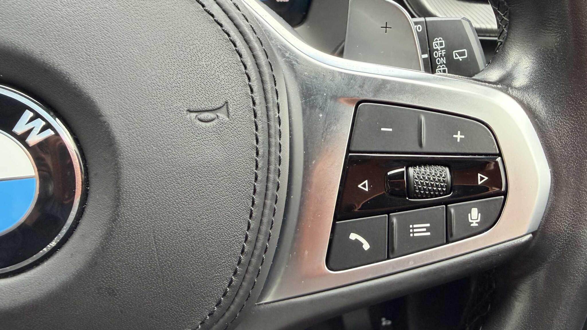 BMW 1 Series view 19