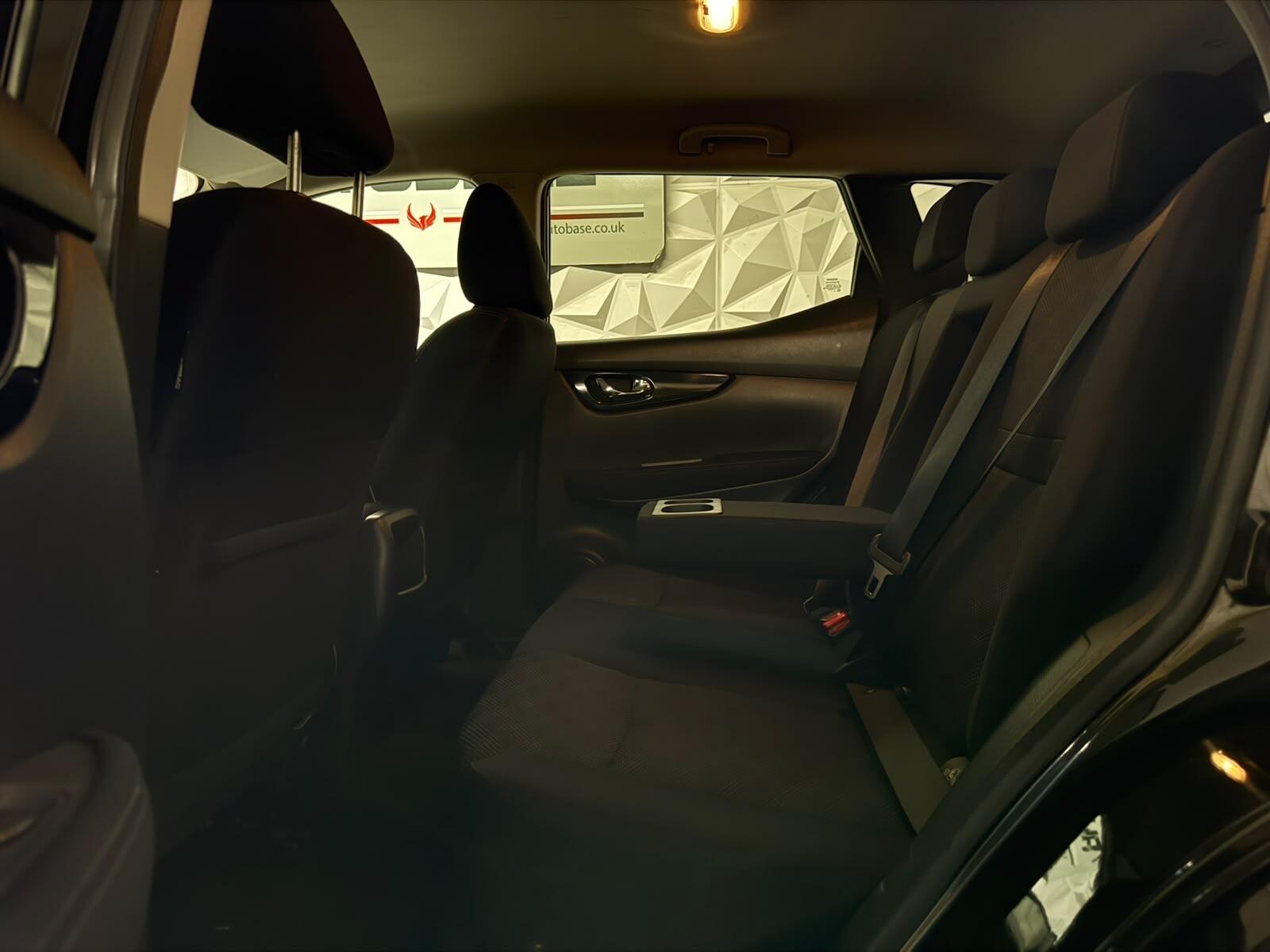 Nissan Qashqai view 19