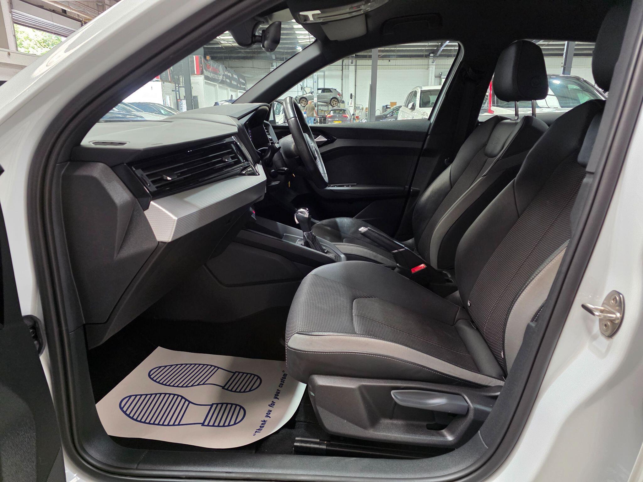 Audi A1 view 23