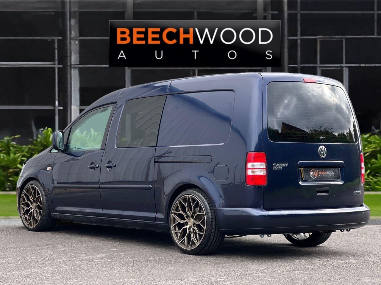 Volkswagen Caddy Maxi view 8