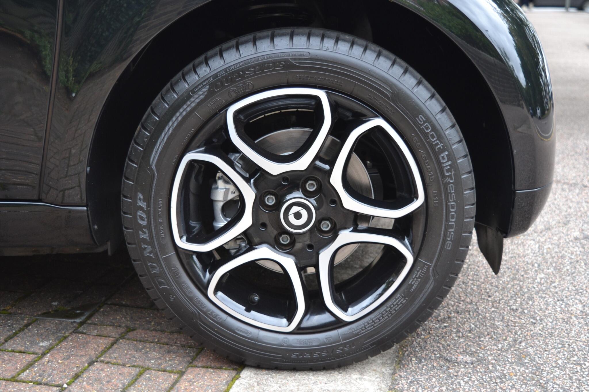 Smart Fortwo view 36
