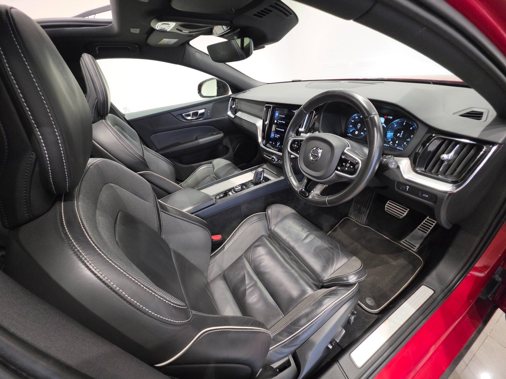 Volvo V60 view 25