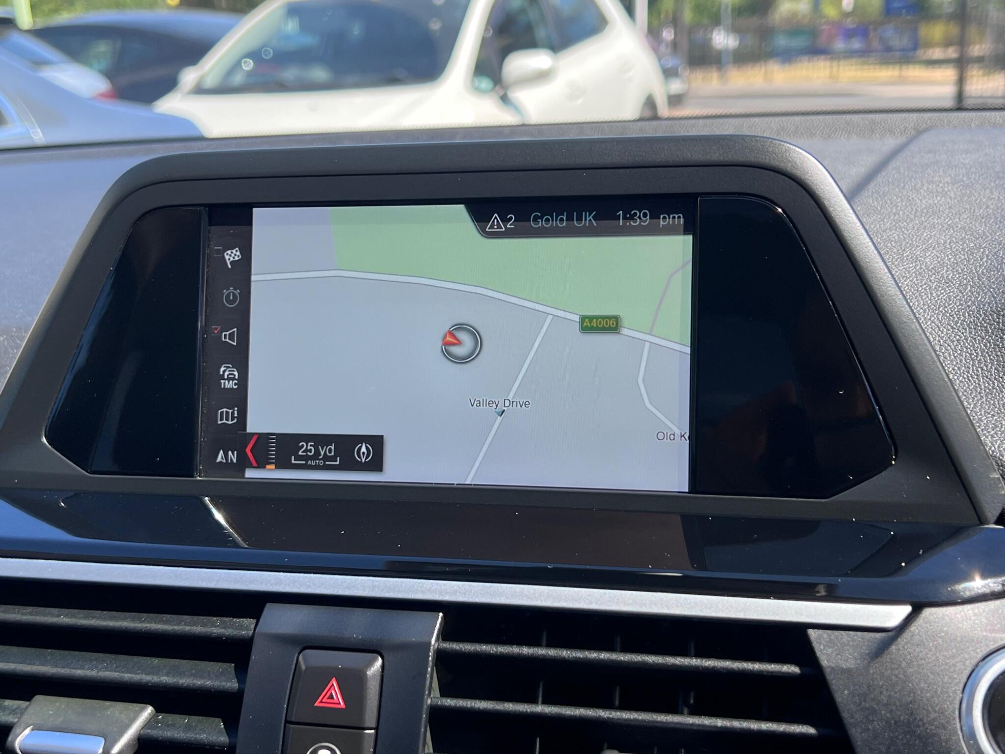 BMW X3 view 22