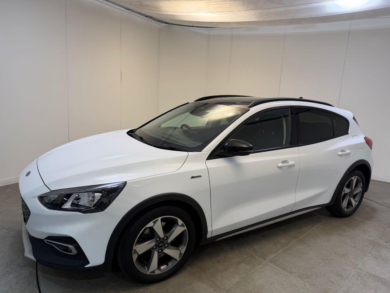 Ford Focus view 39