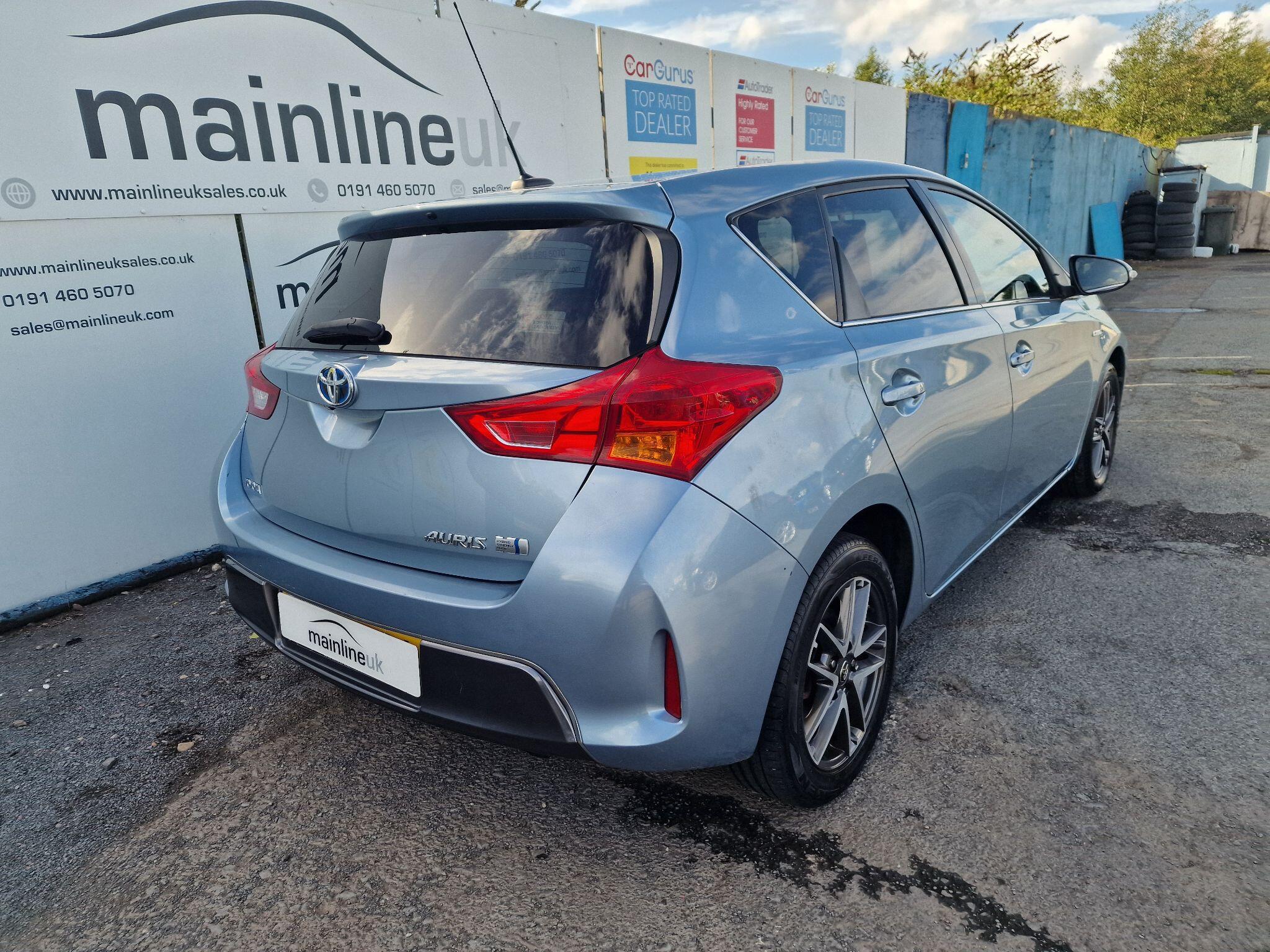 Toyota Auris view 21