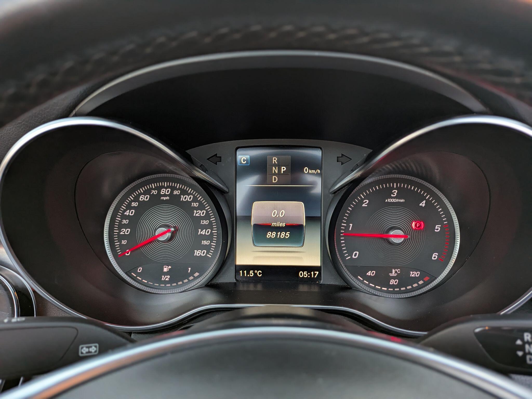 Mercedes-Benz C Class view 59