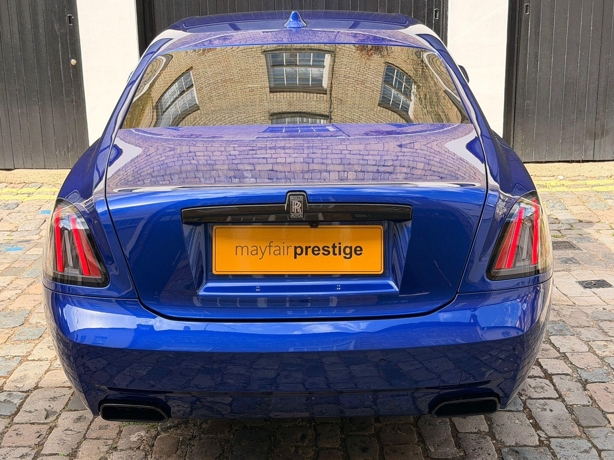 Rolls-Royce Ghost view 13