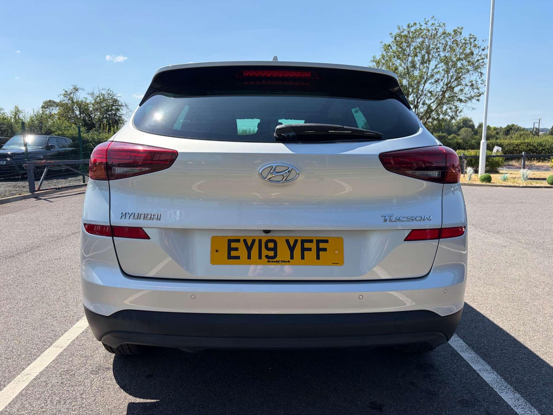 Hyundai Tucson view 7