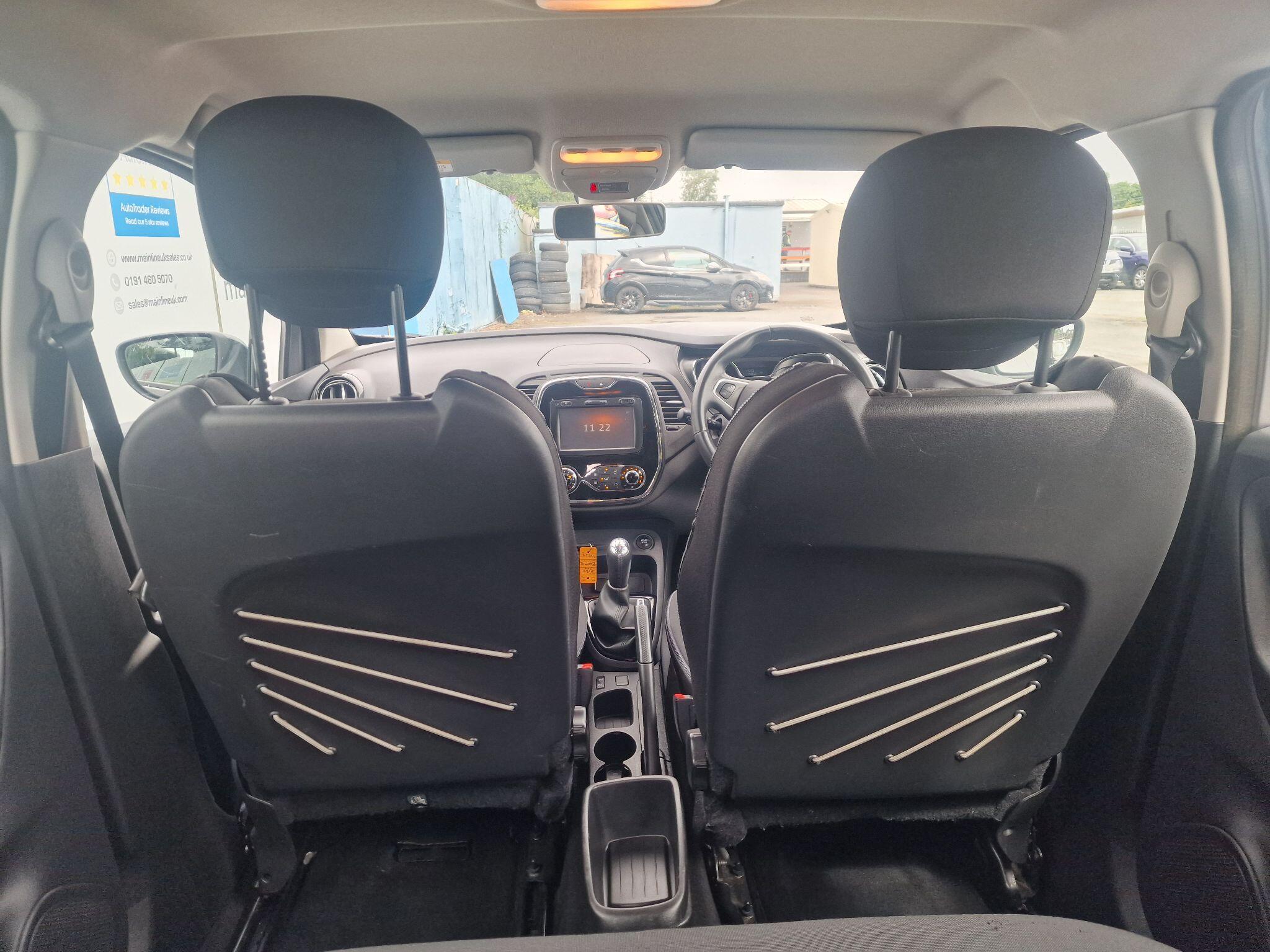 Renault Captur view 58