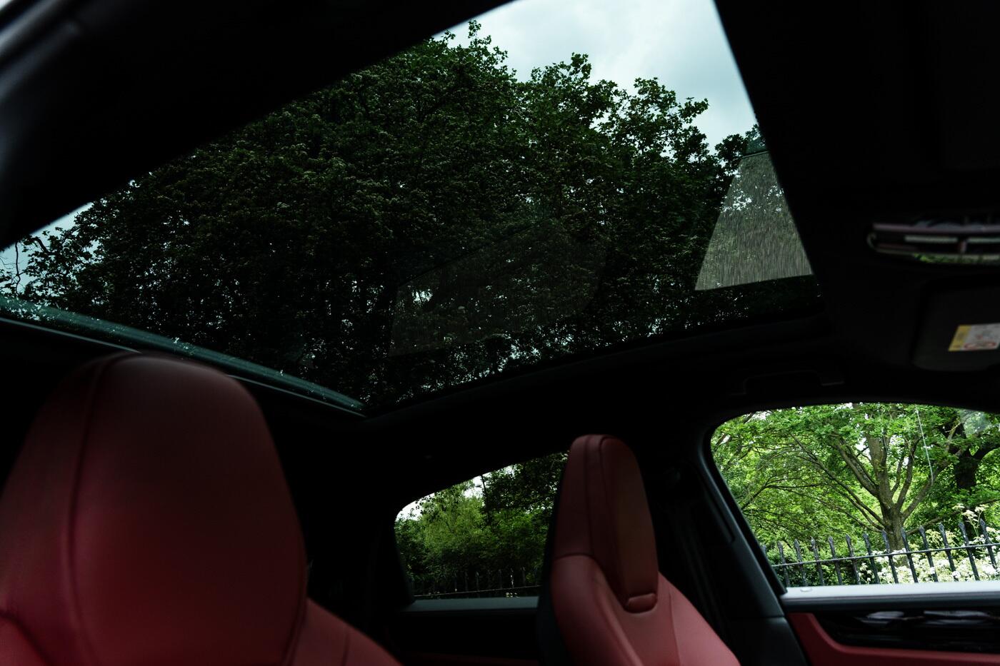 Porsche Cayenne view 48