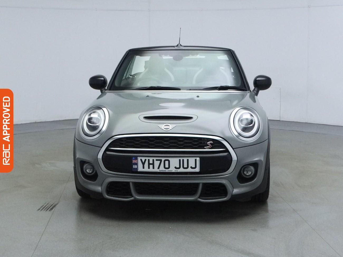 Mini Convertible view 7