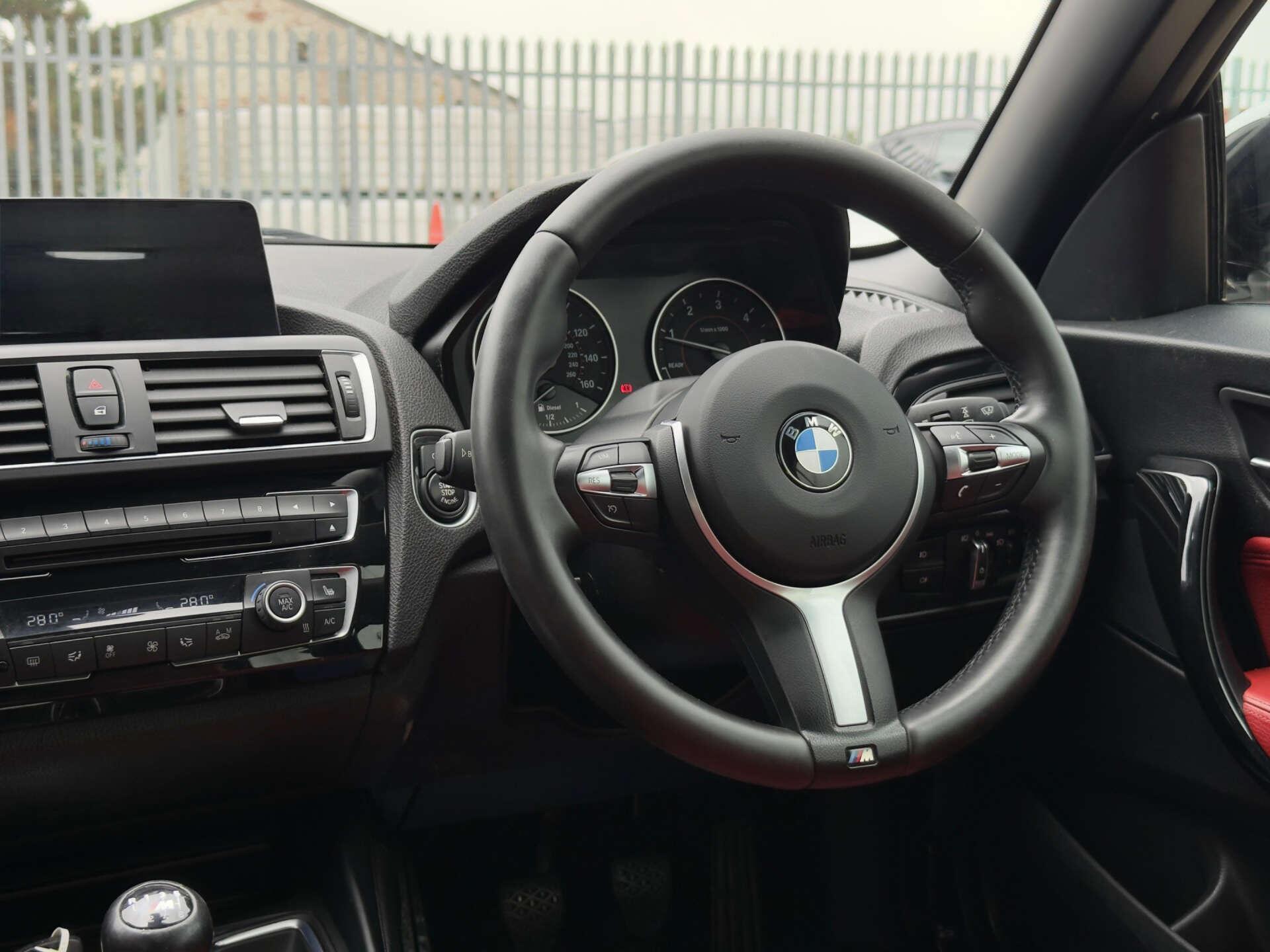 BMW 2 Series view 36