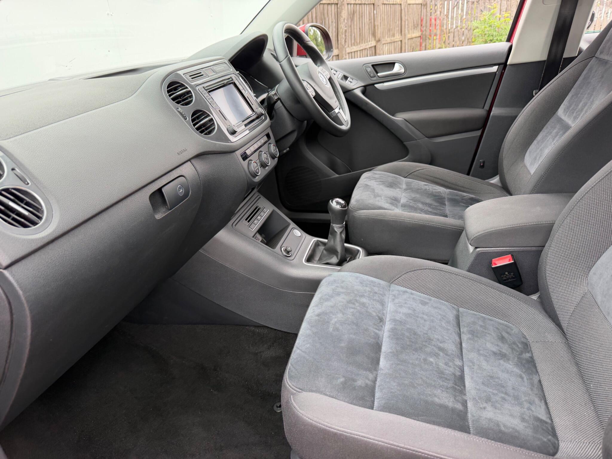 Volkswagen Tiguan view 27