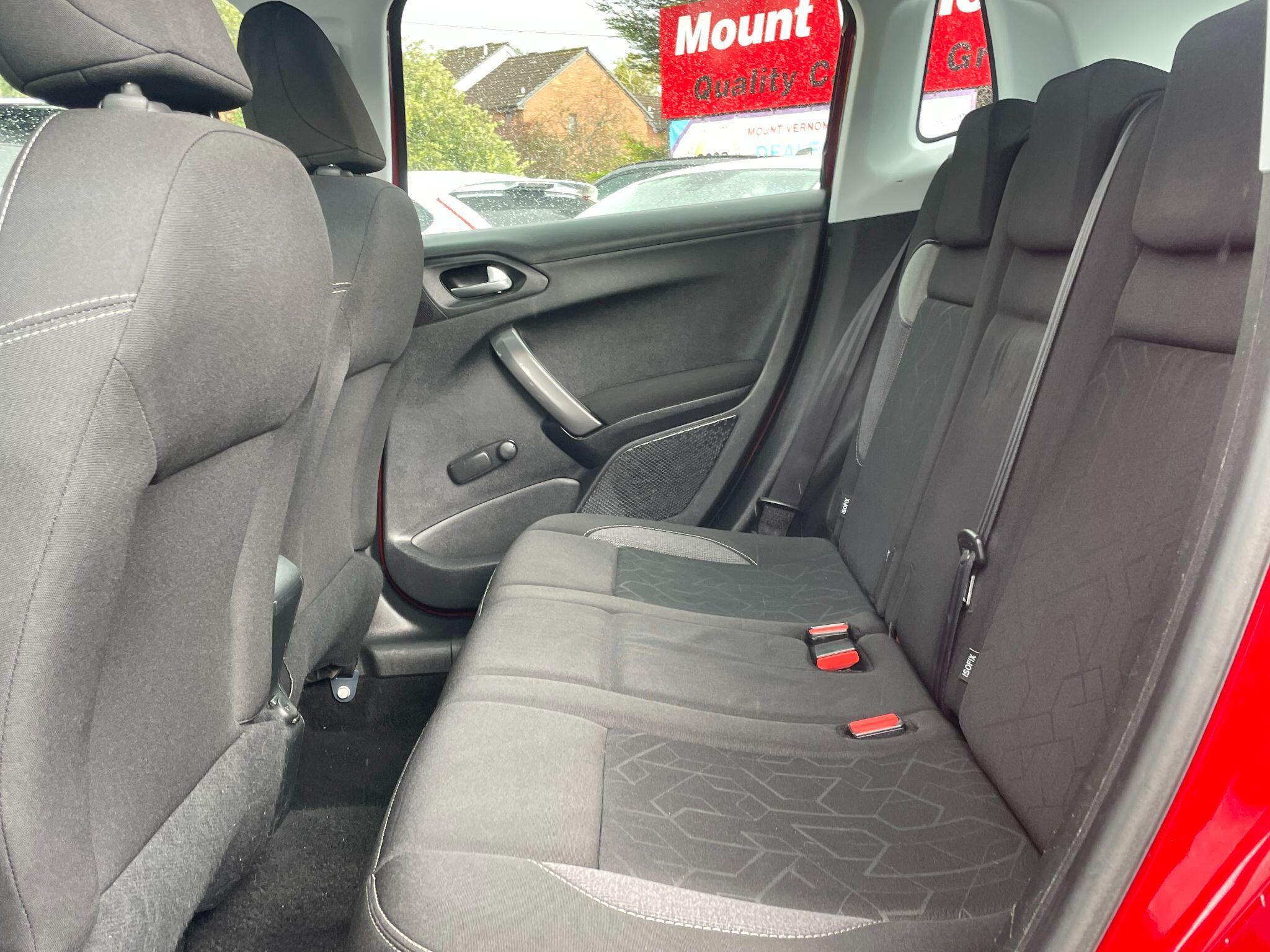 Peugeot 2008 view 23