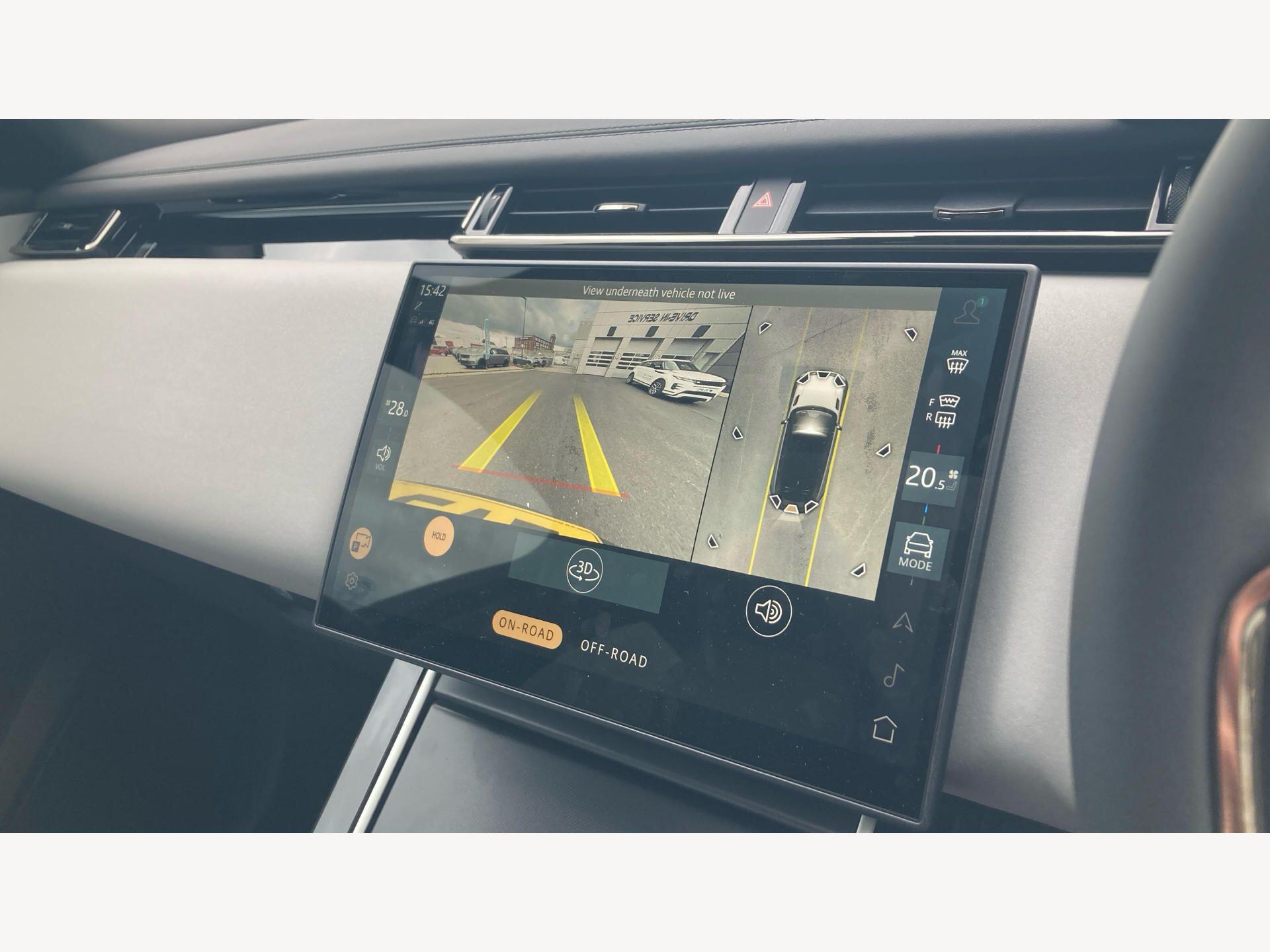Land Rover Range Rover Velar view 14