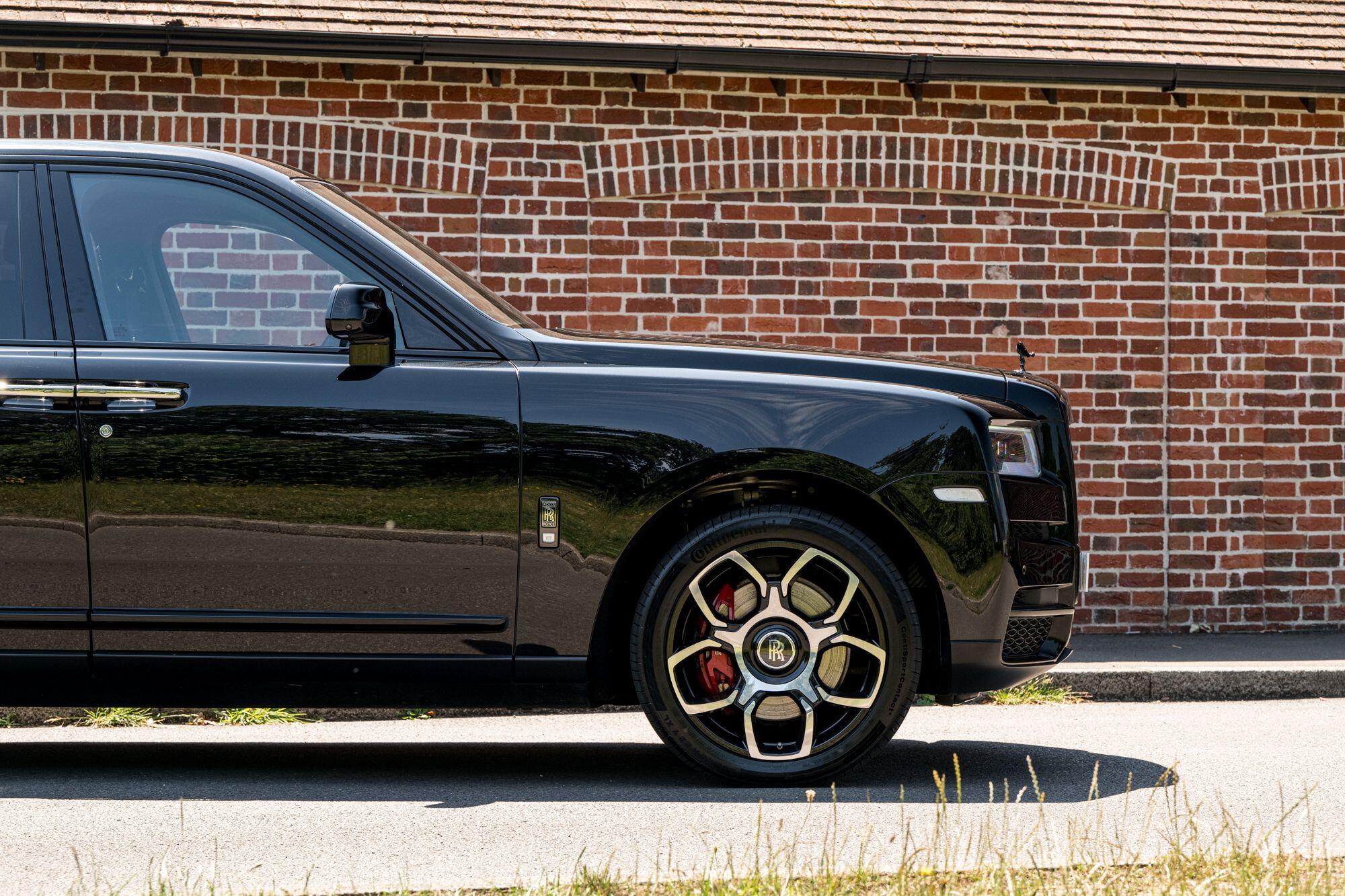 Rolls-Royce Cullinan view 22