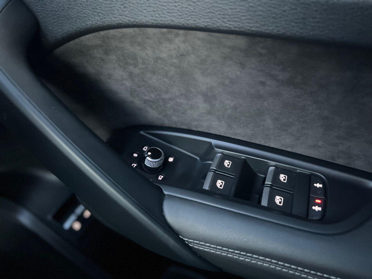 Audi Q5 view 22