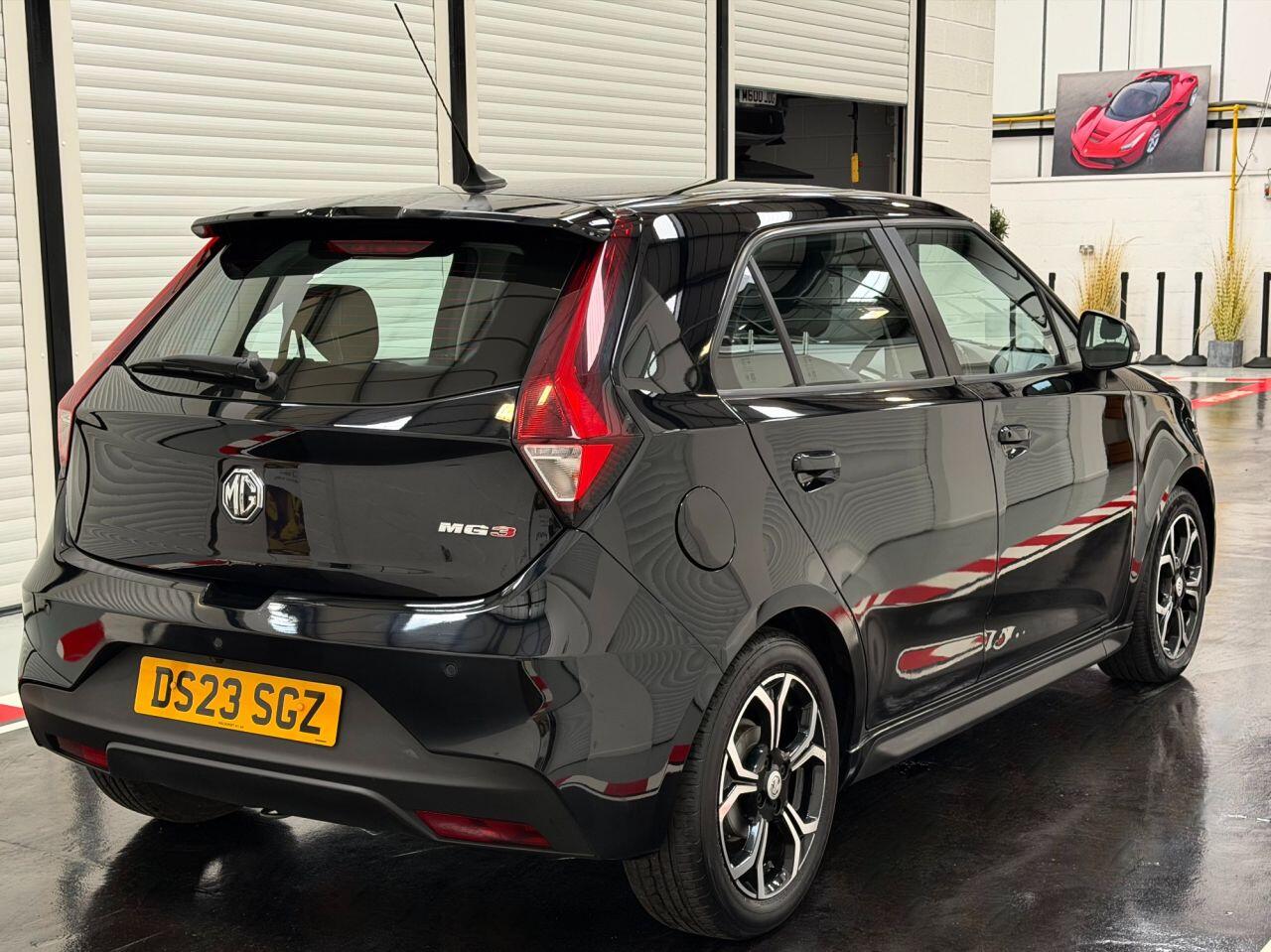 MG MG3 view 8