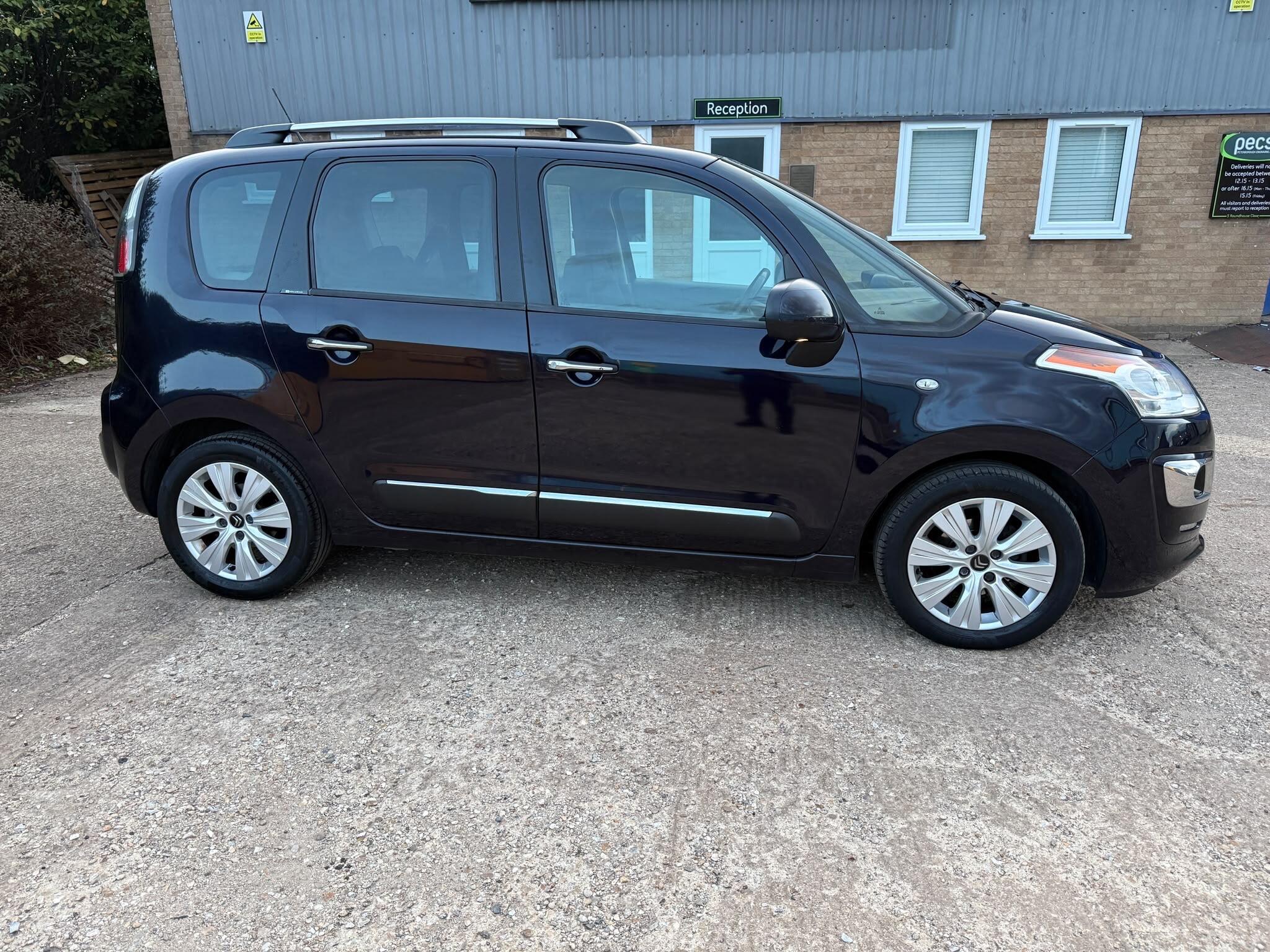 Citroen C3 Picasso view 12