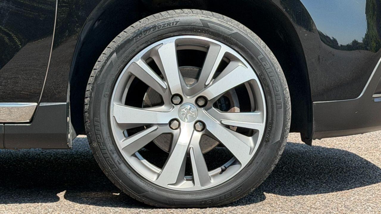 Peugeot 2008 view 36