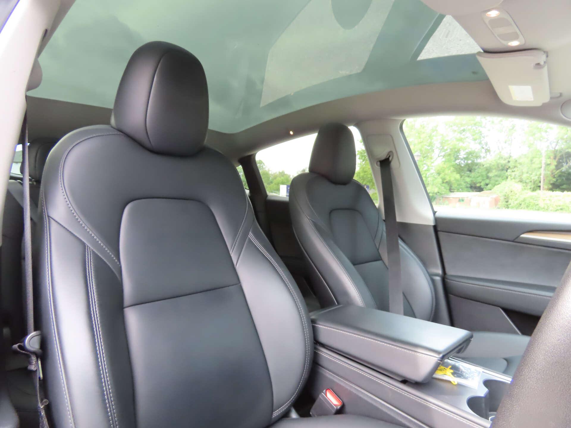 Tesla Model Y view 8