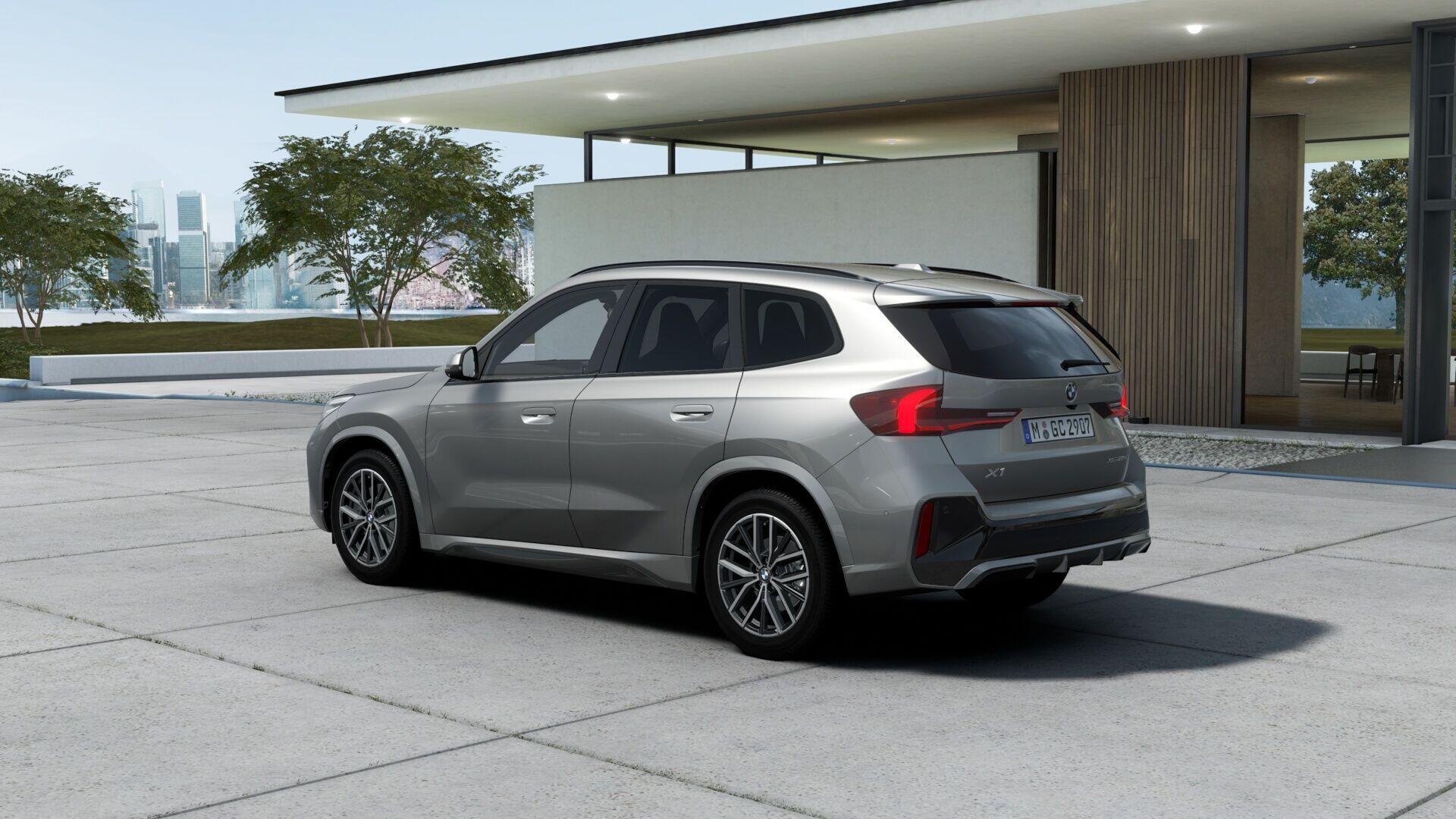 BMW X1 view 3
