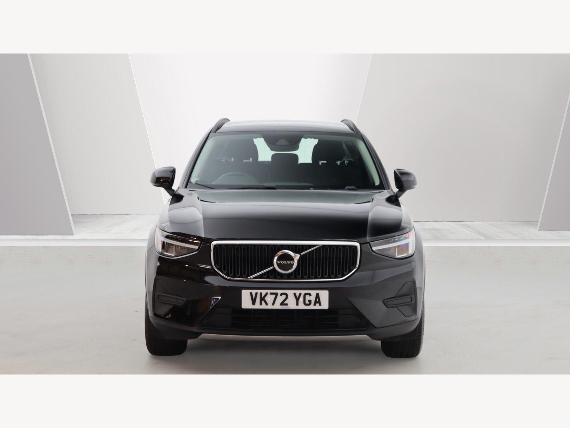 Volvo XC40 view 11
