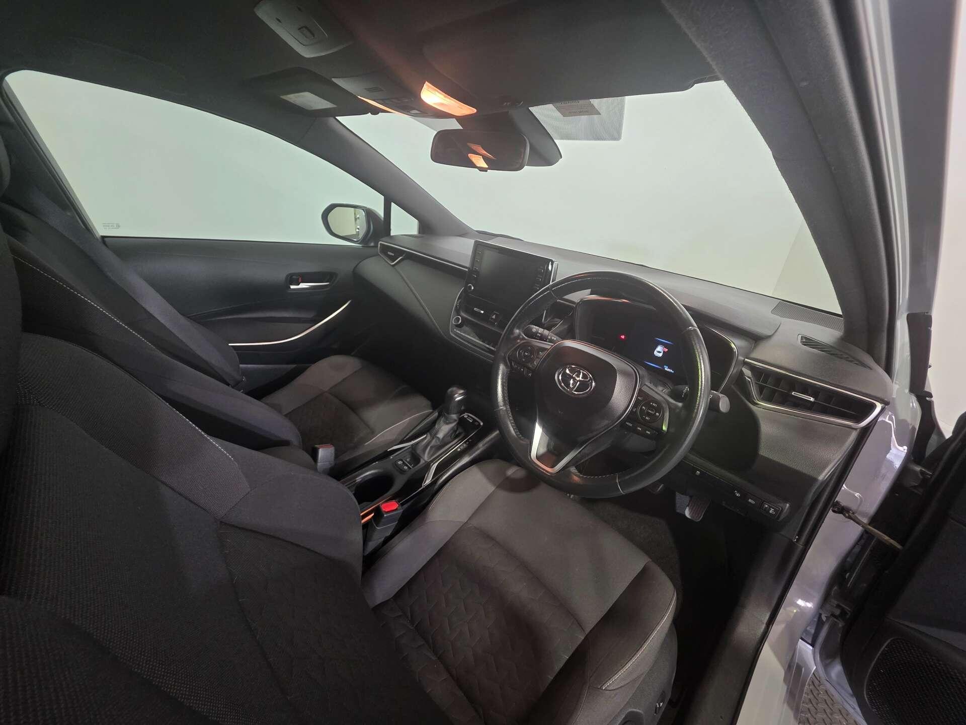 Toyota Corolla view 10