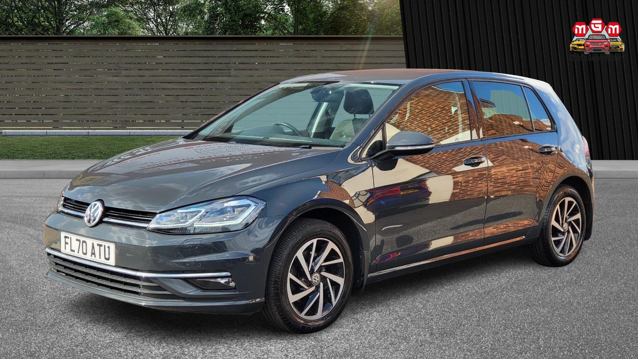Volkswagen Golf view 4