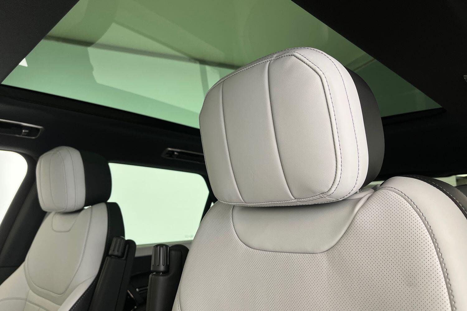 Land Rover Range Rover Sport view 22