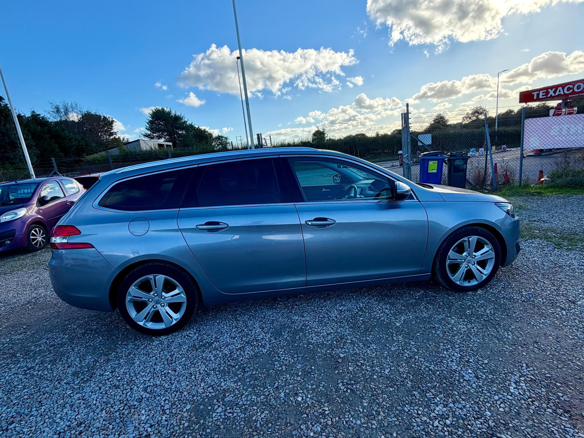 Peugeot 308 view 10