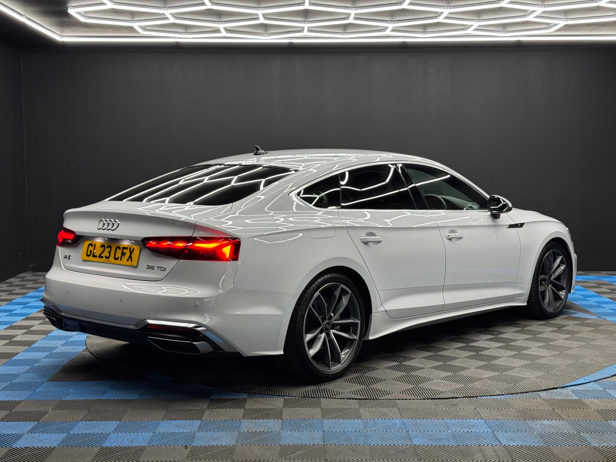 Audi A5 view 5