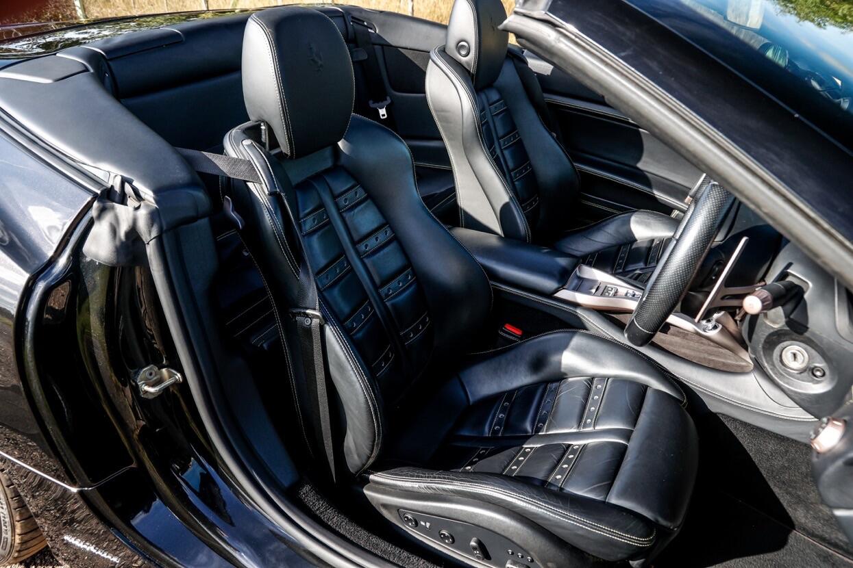 Ferrari California view 11