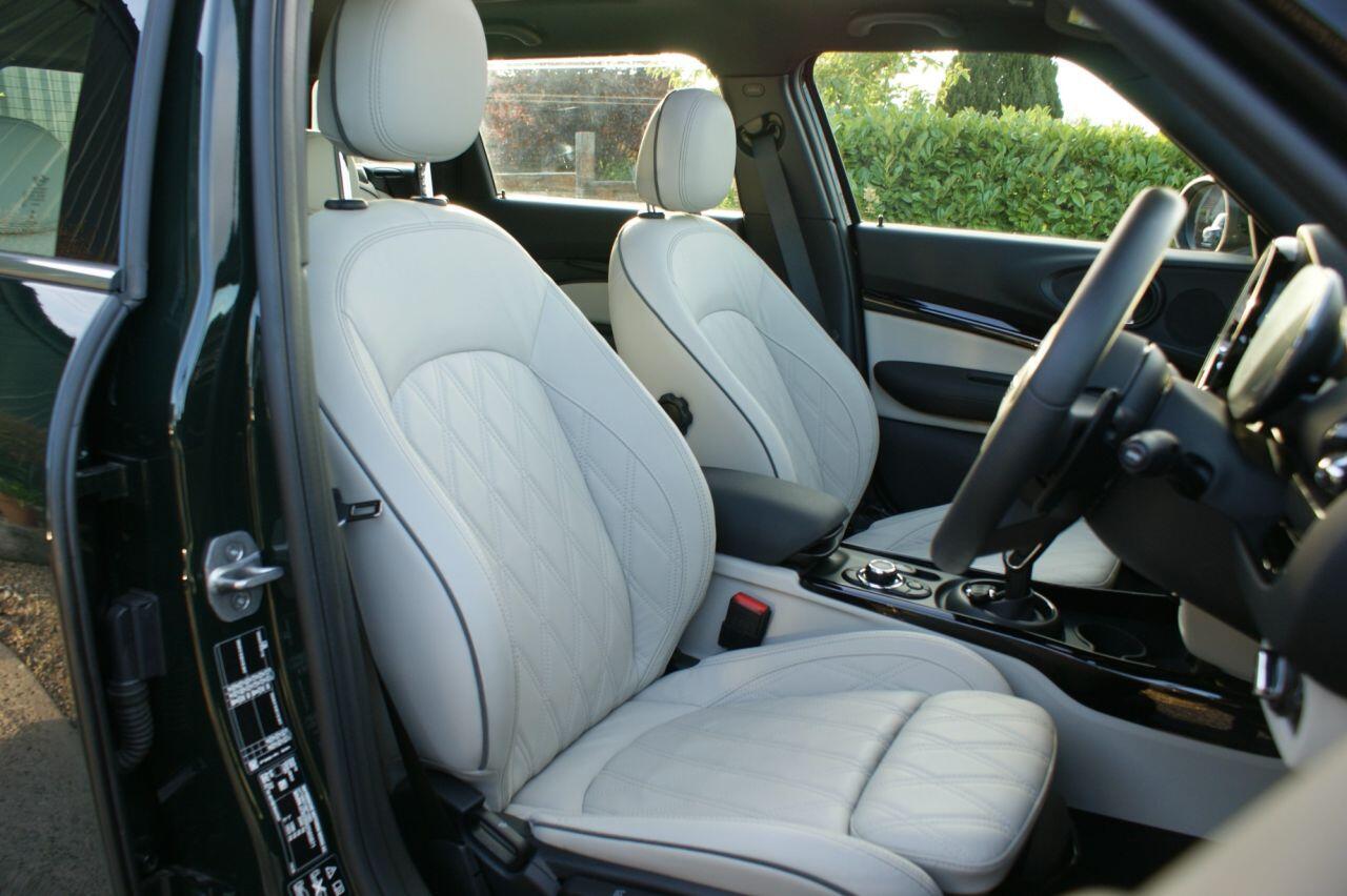 Mini Clubman view 48