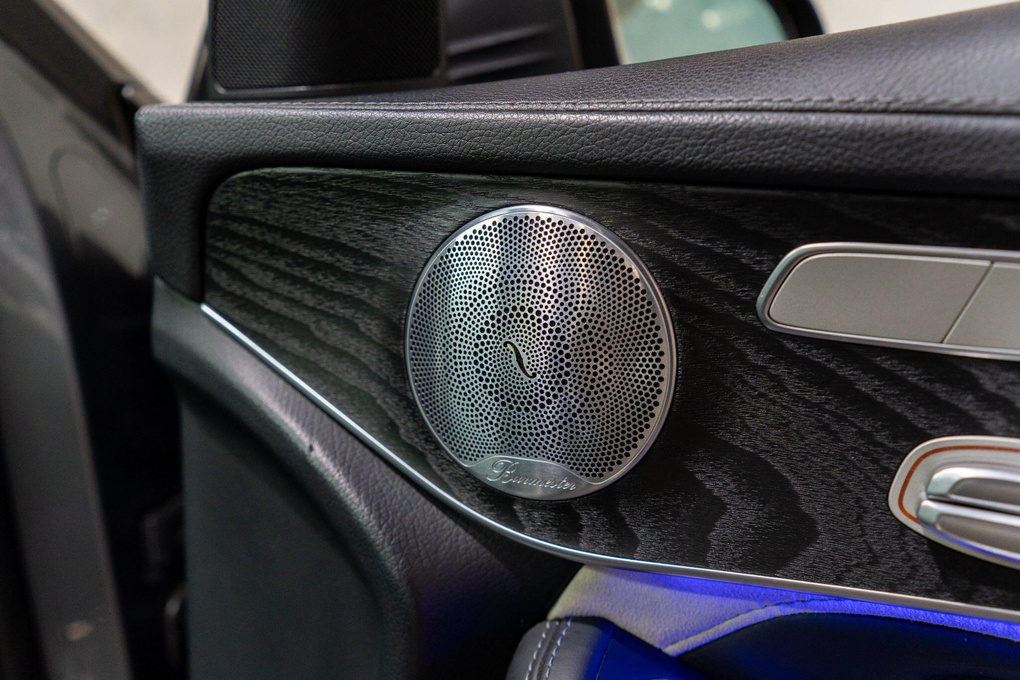 Mercedes-Benz GLC view 38