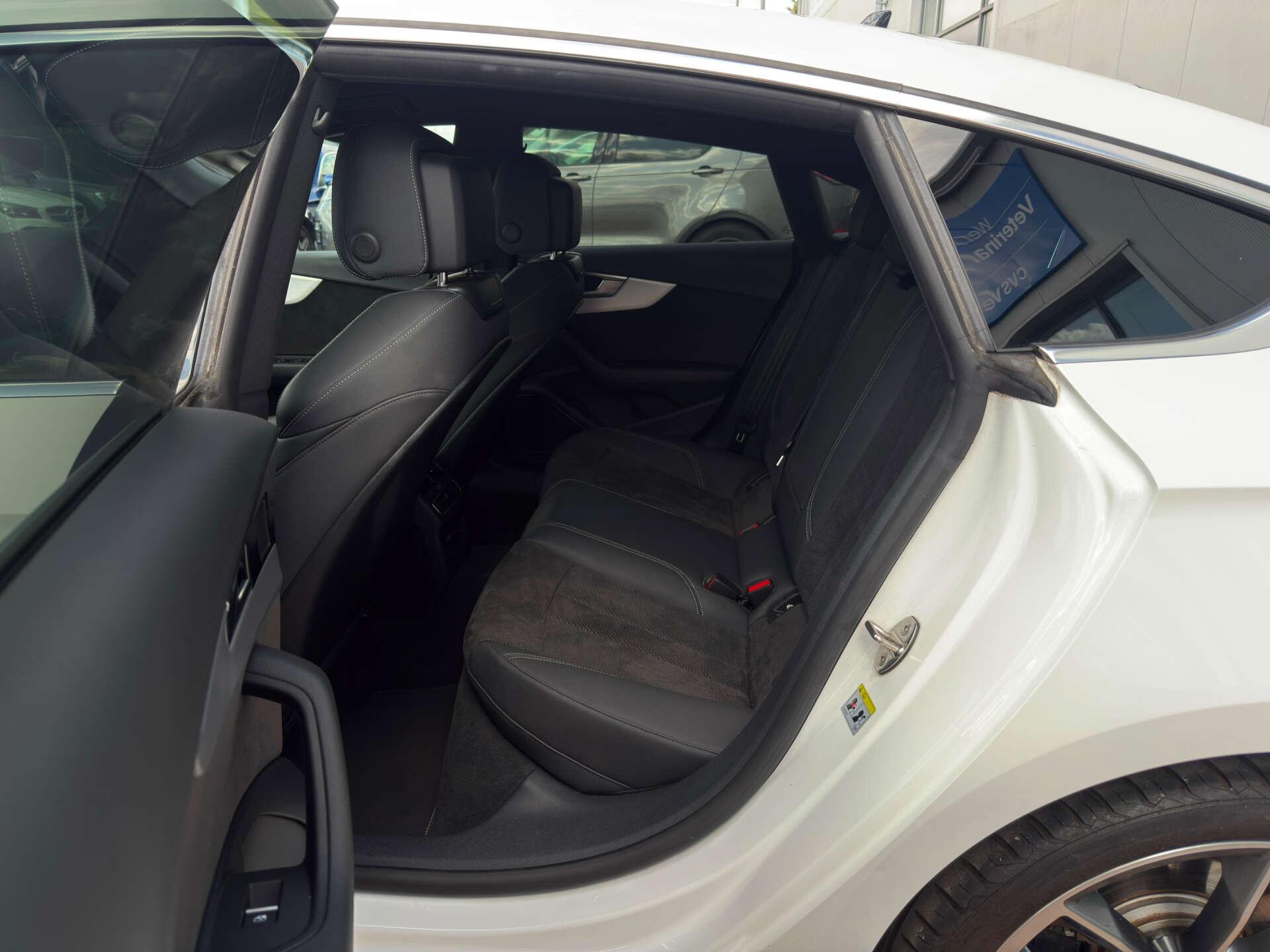 Audi A5 view 35
