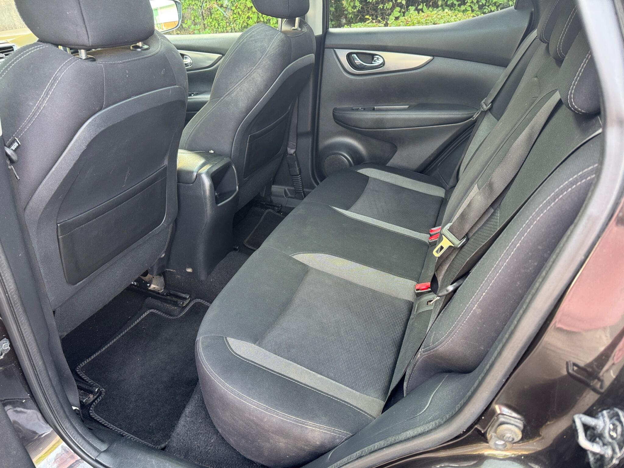 Nissan Qashqai view 48