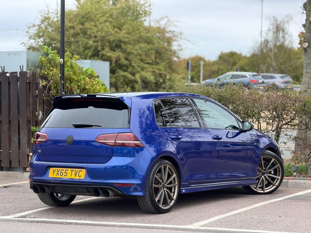 Volkswagen Golf view 54