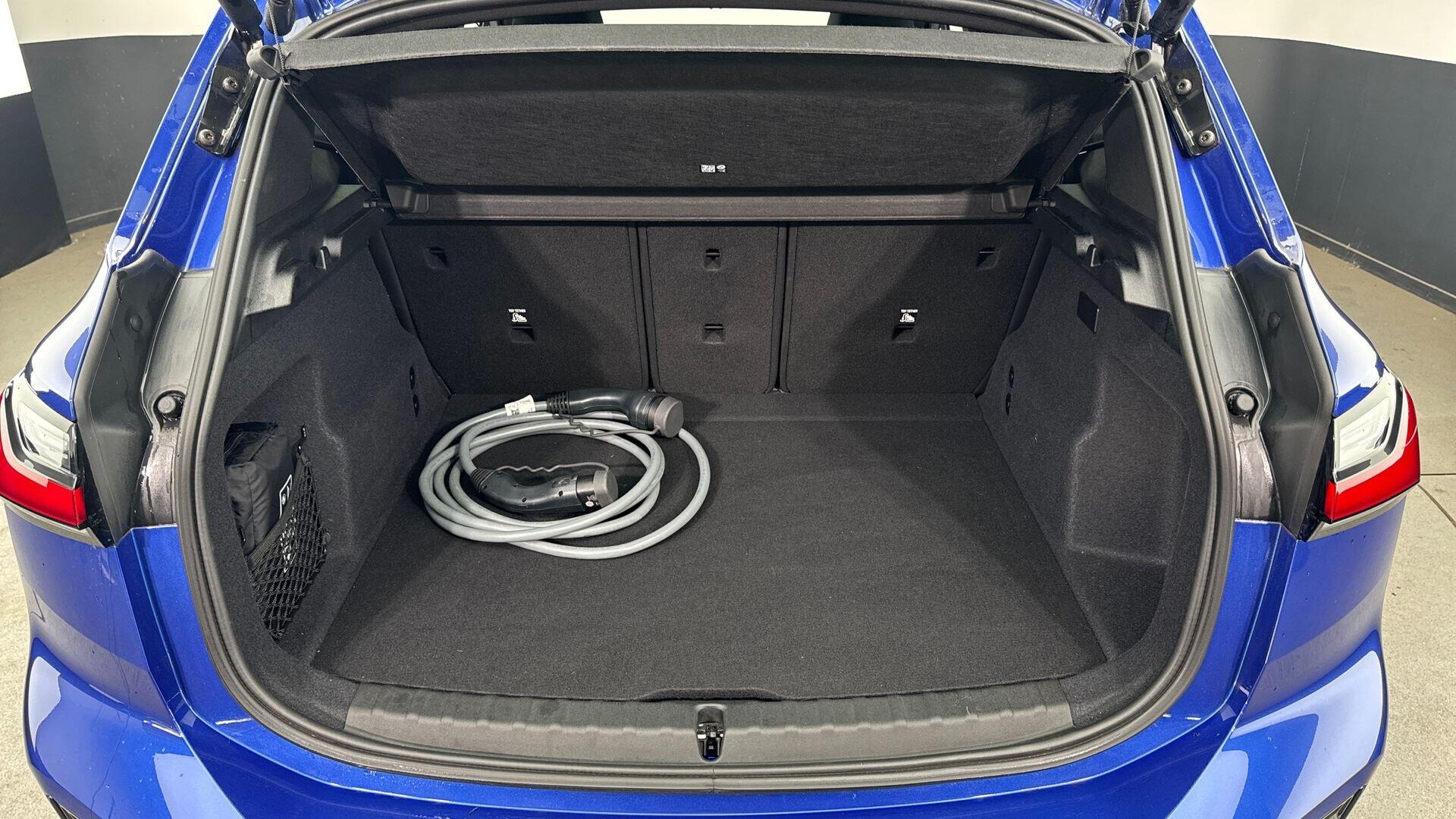 BMW 2 Series view 13