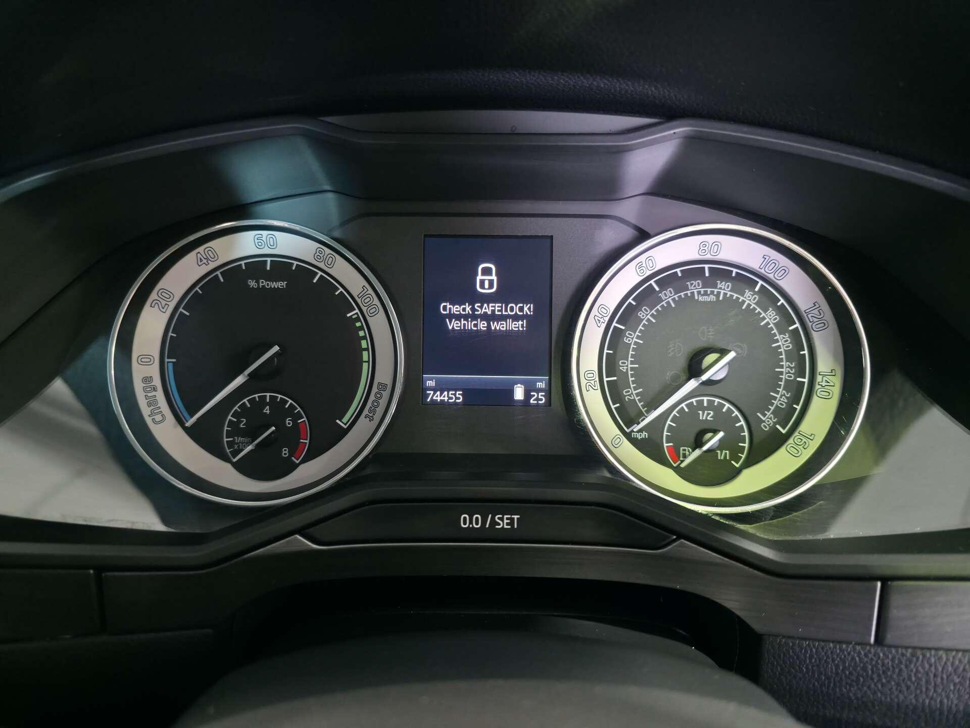 Skoda Superb view 31