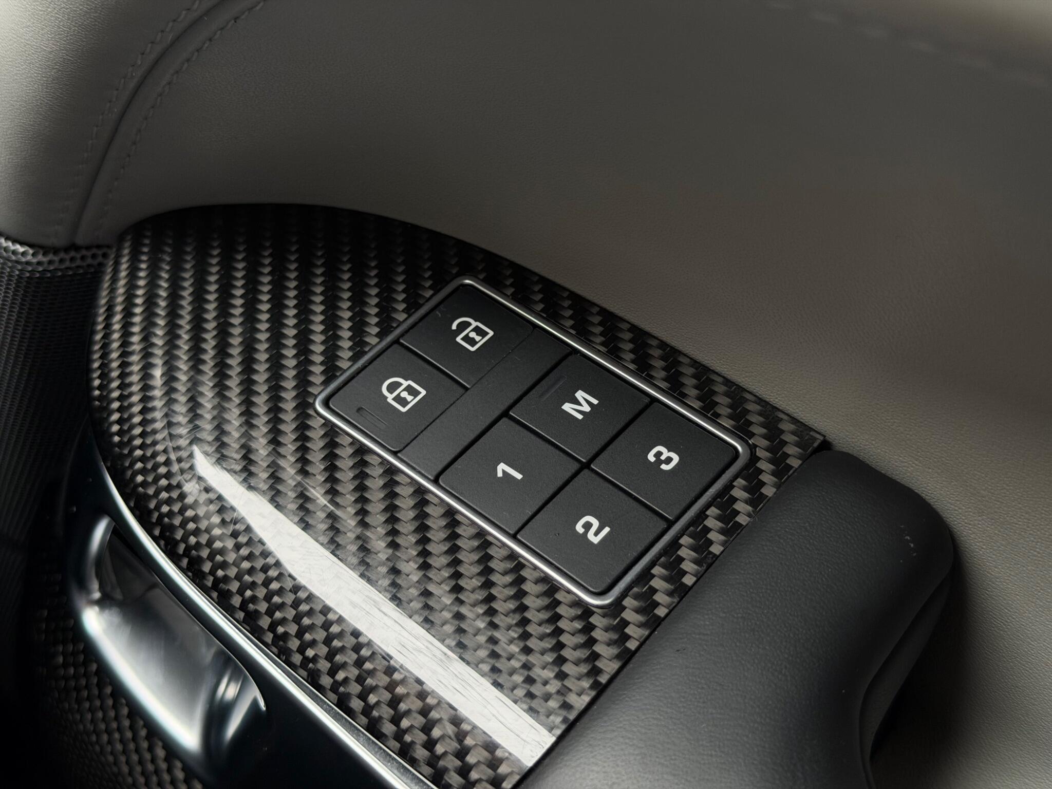 Land Rover Range Rover Sport view 29
