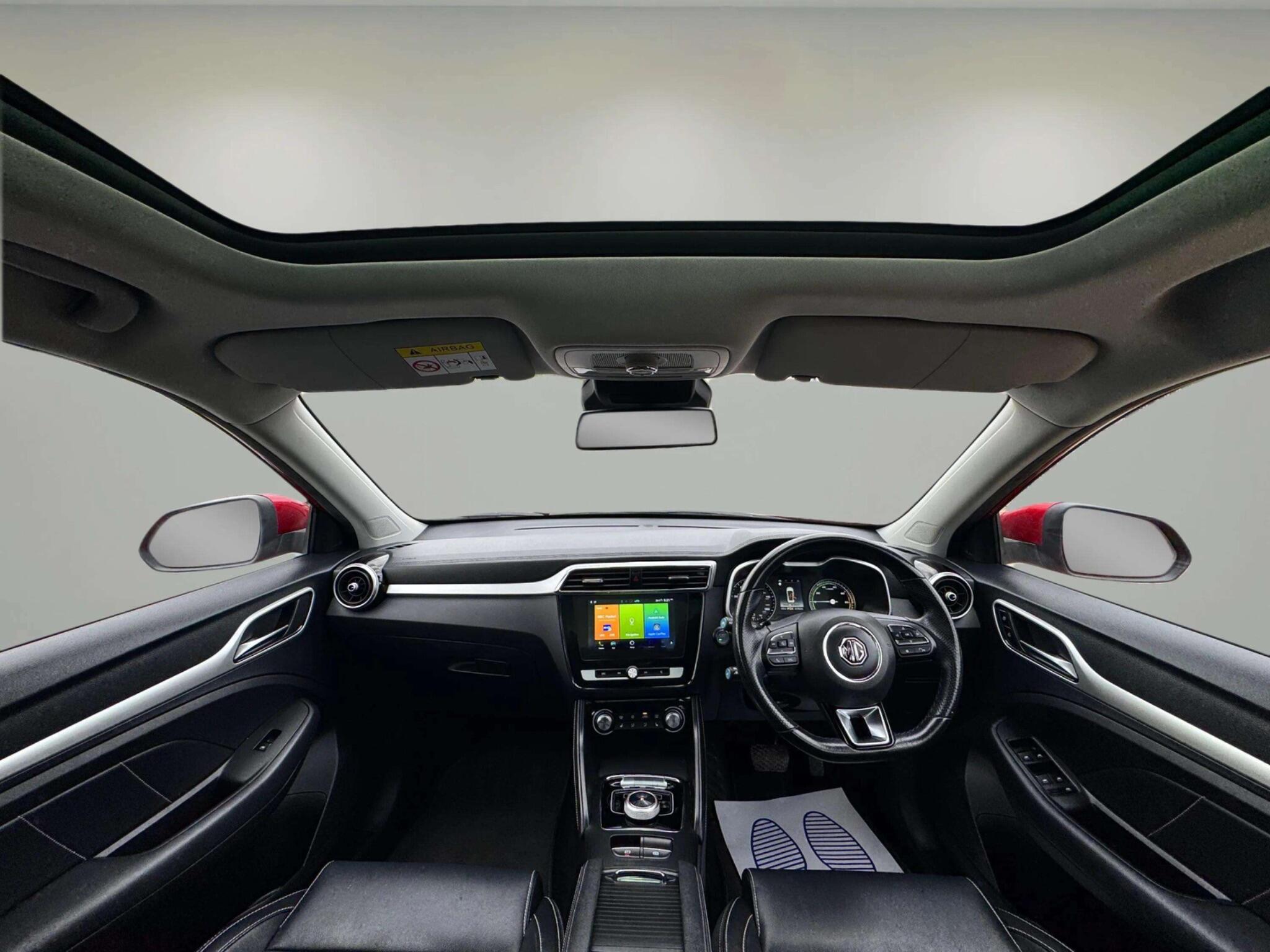 MG ZS view 27
