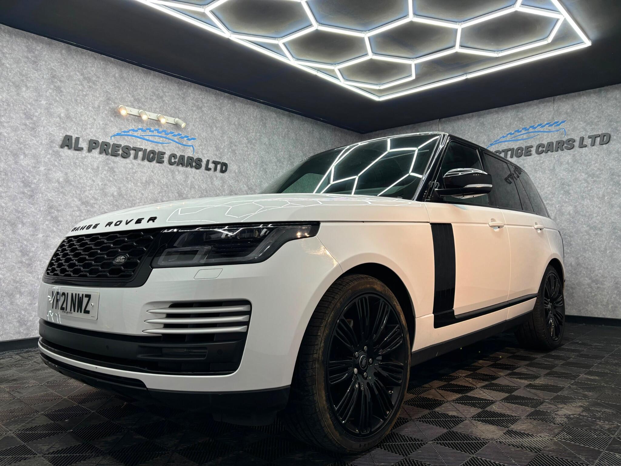 Land Rover Range Rover main image